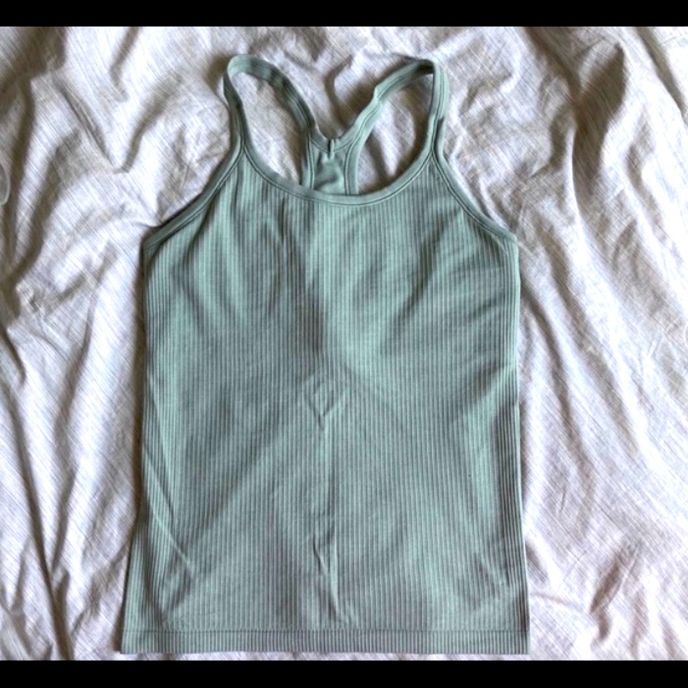 Lululemon Ebb to Street Tank